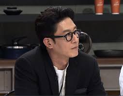 Kim joo hyuk's girlfriend lee yoo young and running man casts reported to be mourning at mortuary source: Korean Actor Kim Joo Hyuk Dies In Tragic Car Accident