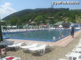 Targu ocna si slanic moldova statiunile muntilor nemira. Turul Romaniei Iii Strandul Salinei Din Tg Ocna Impresii Ètrandul Cu ApÄ SÄratÄ Tirgu Ocna Tirgu Ocna Bc Amfostacolo