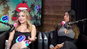 Porn ANNA CLAIRE CLOUDS & HAYLEY DAVIES SHOW LIL DED JANET HOW TO EAT CUNT  Video