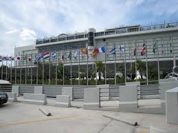 If you are unfamiliar with an airport, pull up the fort lauderdale airport is not heavily congested. Fll Fort Lauderdale Hollywood International Airport Parking Book2park Com