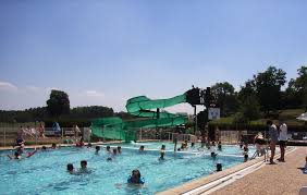 Piscine D Ambrieres Les Vallees Ambrieres Les Vallees Portail Du Tourisme Du Departement La Mayenne