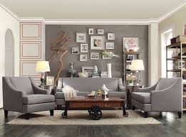 Pour bien sélectionner la couleur des murs de votre chambre, vous pouvez vous baser sur le style de décoration que vous souhaitez faire. 1001 Idees Salon Taupe Notre Jardin D Idees En 57 Exemples