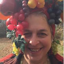 Lesley A . Powell Artist