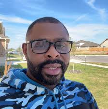 Samuel Edeh updated his profile picture.