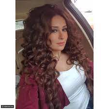 صور أجمل إطلالات كندا حنا مع سياراتها تيربو العرب hair long hair styles beauty