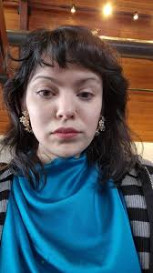 Hi I'm new to the group, but I want to get my foot back into the modeling  world… haven't worked with many photographers.