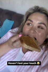 Emmylou Loves #71 Afro beats, clodhopper feet, sisterhood of the travelling  meat