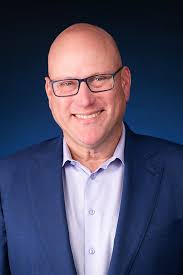 Kevin Metz's Instagram, Twitter & Facebook