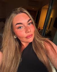 Erin Davies 🌻 (@erindavies99) • Instagram photos and videos