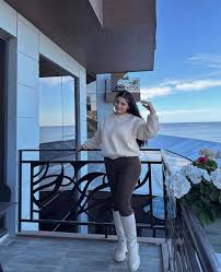 Açılıp saçılmıştı! Hanife Gürdal cesur pozlarıyla sosyal medyayı yıktı geçti