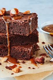 Karamell Brownies Einfach Und Lecker Die Besten Backrezepte Mit Gelinggarantie Rezept In 2020 Einfach Backen Einfach Lecker Kaffee Und Kuchen