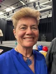 Day 7 of meet the cast from BGOP's production of Ray Cooney's "Funny Money"  directed by Joe Butcher Meet Lizy Anna (Anna Davies) who plays Detective  Sergeant Slater Putney CID. Who has