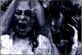 La Llorona (The Weeping Woman) | The Weird and The Odd
