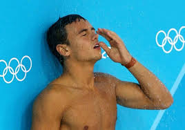 Tom daley ended his long wait for an olympic gold medal with a sublime display alongside matty i am delighted for matty and tom. 17 Year Old Arrested After Threatening British Diver Tom Daley On Twitter