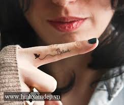 Đơn giản nhưng không hề đơn điệu. Hinhxamchungontay Cute Finger Tattoos Finger Tattoo Designs Small Finger Tattoos