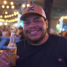 Hello! Is there a pier rental available