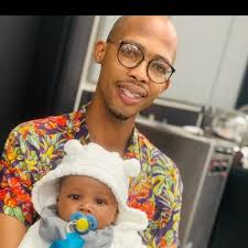 Lulu King (@fitmomza) • Фото и видео в Instagram