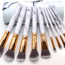 Las de mac que son viejitas son de pelo natural, pero ellos sustituyeron todas sus brochas de pelo natural por pelo sintético. Juego De Brochas De Maquillaje Base De Polvo Sombra De Ojos Contorno Colorete Cosmetica Maquillaje Herramienta Buy Juego De Brochas De Maquillaje Morphe Brochas De Maquillaje Blancas Brochas De Maquillaje Mac Product On Alibaba Com