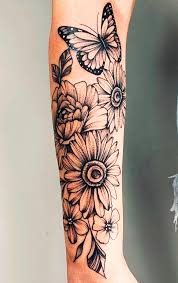 Leão com coroa de flores. Tatuagens Femininas No Antebraco 40 Ideias Incriveis Para Se Inspirar 3 Top Tatuagens