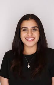 Linda Traxler's Instagram, Twitter & Facebook