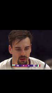 Simone Giannelli Strikes with Back-to-Back Aces