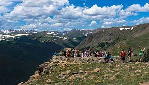 Watch hang gliders and paragliders launch from this site, or access the blanchard forest through this trail system. 3 Best Trail Ridge Road Overlooks In Rocky Mountain National Park