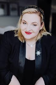 Kaitlin Pace's Instagram, Twitter & Facebook