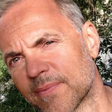 Stream frederic-moreau music