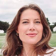 Jill Sigmund's Instagram, Twitter & Facebook