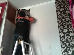 Tambahkan cm pada perhitungan ukuran dinding sekitar 15 sampai 20 cm sebagai tindakan pencegahan jika wallpaper tidak sengaja terobek. Toko Wallpaper Dinding Batang Cara Memasang Wallpaper Dinding