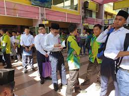It was bestowed the title sekolah berprestasi tinggi in 2010. Ragam Sepanjang Kolej Islam Sultan Alam Shah Official Facebook