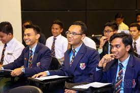 The selangor state museum was established in 1887 and was the second museum after taiping museum in perak to be established in malaysia. Career Planning With 106 Students From Sekolah Sultan Alam Shah Limkokwing University Of Creative Technology