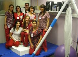 Read on if you have questions about the signs and length of labor. El Parto Vertical Ya Es Una Realidad Para Las Futuras Mamas Del Hospital Clinico San Borja Arriaran Hospital Clinico San Borja Arriaran