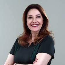 Azize gerçeklerin ortaya çıkmasına izin vermiyor! Atv Hercai Dizisi Azize Aslanbey Rolu Ile Izledigimiz Ayda Aksel Kimdir Nereli Kac Yasinda Magazin Haberler