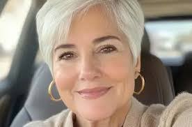 Sue Overbey's Instagram, Twitter & Facebook