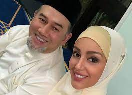 Sultan kelantan cerai talak 3, sultan kelanatan rihana oksana cerai, status perkahwinan sultan kelantan 2019, apa maksud cerai talak tiga menerusi kenyataan terkini, peguam sultan kelantan sultan muhammad v, koh tien hua mengesahkan pasangan itu sah bercerai talak tiga pada 22 jun. Sultan Kelantan Sah Bercerai Dengan Rihana Sarawakvoice Com