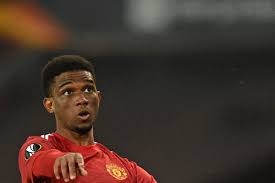 Even without taking their superior h2h record (w7, d4, l2) into account, united are overwhelming favourites to prevail this weekend. C3utntp73 Ttum