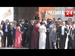 Il mio sito ufficiale è www.laurachiatti.it. Matrimonio Laura Chiatti E Marco Bocci La Cerimonia Tra Vip E Curiosi Youtube