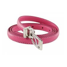 Notre fine ceinture de maternité rouge soulignera à merveille votre ligne empire tout en ajoutant une touche de couleur à vos tenues. Fine Ceinture En Croute De Cuir Pas Cher
