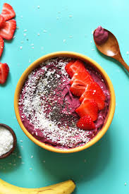 berry smoothie bowl minimalist baker