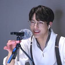 Pin Oleh Rossarin Di Jeno Nct Dream Kim Lee