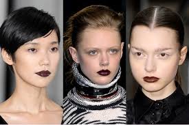 Trend- Plum Makeup