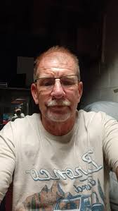 Man in Blaine seeks real woman