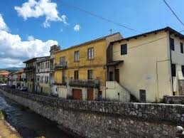 The town's economy relies heavily on agriculture and tourism. Case In Vendita San Vito Sullo Ionio Immobiliare It