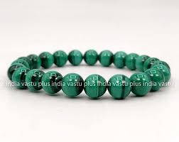 Malachite is a powerful crystal that absorbs energy more than it emits, which helps with the clearing and releasing of blocked energy, and is a key stone in. Malachite Bracelet Fengshui Vastu Reiki Healing Crystal
