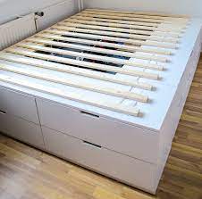 Die basis für dieses bett bilden ikea küchenoberschränke, diese. Diy Ikea Hack Bett Selber Bauen Aus 5 Nordli Plattformbett