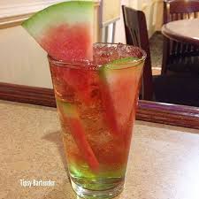 45 ml tequila 30 ml midori melon liqueur 60 ml sweet and sour mix blend with appropriate quantity of ice until smooth. Pin On Alcohol
