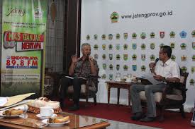 Gotong royong merupakan kegiatan yang positif dan termasuk budaya baik yang perlu dilestarikan. Bangkitkan Kembali Tepa Slira Dan Relasi Masyarakat Pemerintah Provinsi Jawa Tengah