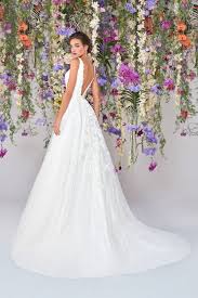 Acquista abiti da sposa in offerta online su lightinthebox.com oggi! Gli Abiti Da Sposa Come Prendere Spunto Dagli Abiti Vip Piu Belli La Prima Pagina