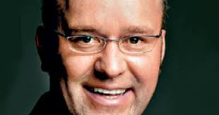 Suche im Ausland: Das Depot von Marcus Moser